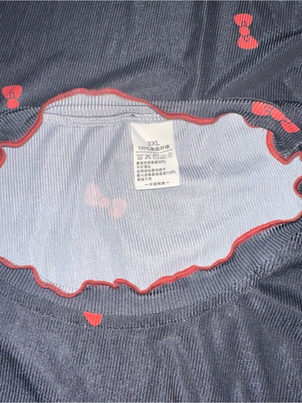 Hello Kitty Black Tee with shorts set -3XL- slinky material. - Picture 5 of 6